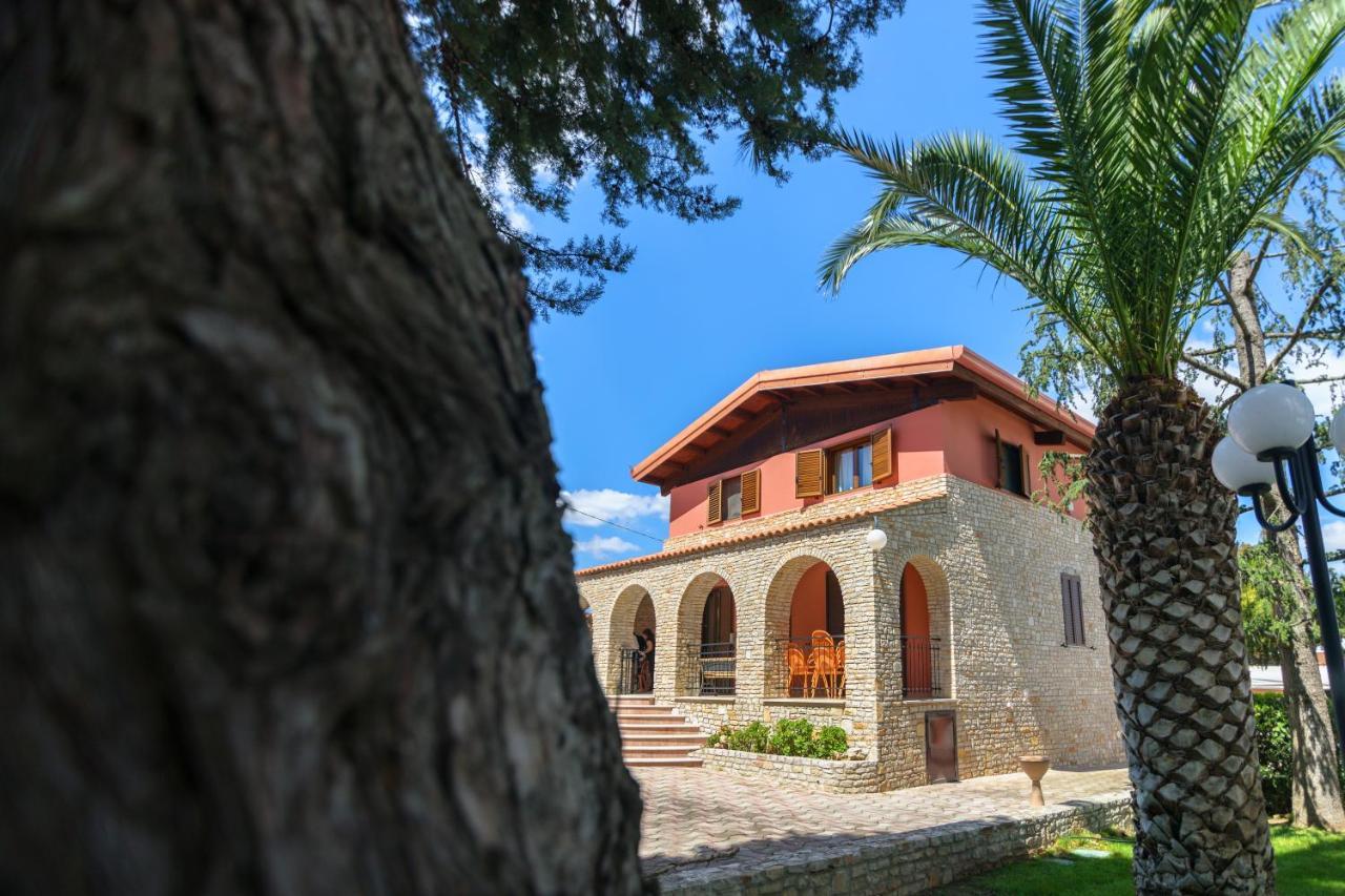 أندريا B&B Villa Adriana المظهر الخارجي الصورة